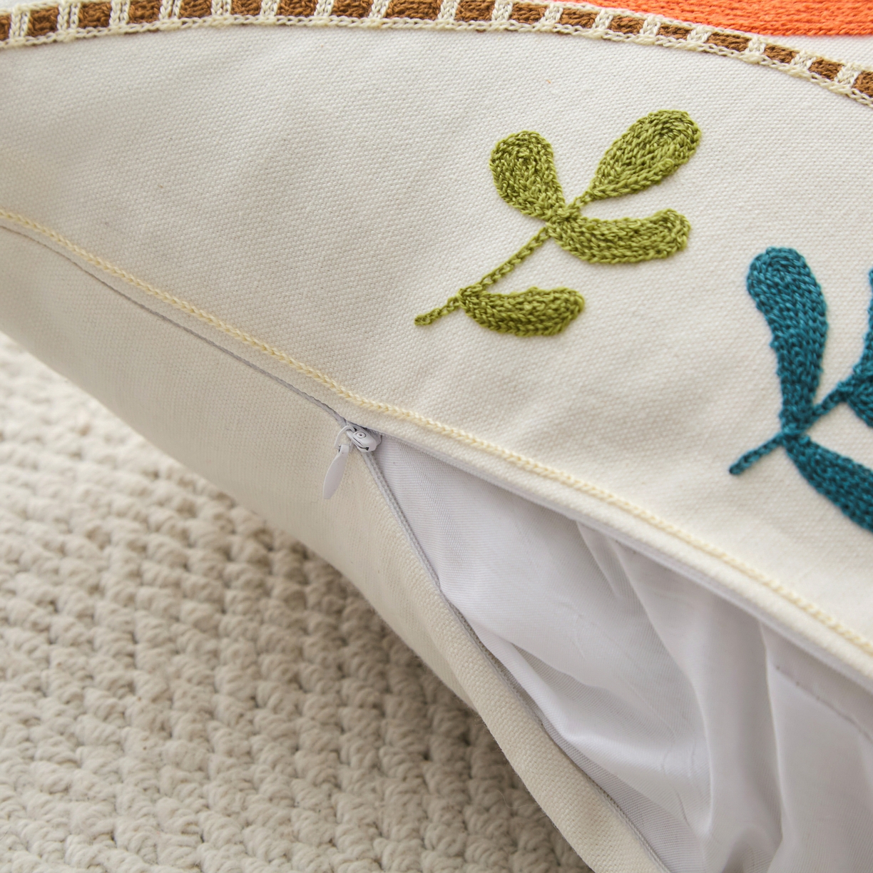 91家纺网 家纺一手货源 找家纺 诺可 2025新款全棉毛巾绣抱枕动物款抱枕 组合图仅供参考