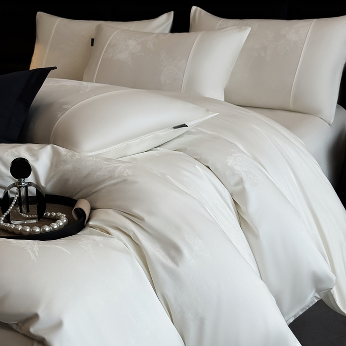 91家纺网 家纺一手货源 找家纺 花时间 2025秋冬新款简约贡缎提花四件套 繁悦系列 繁悦-皓月白