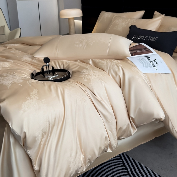 91家纺网 家纺一手货源 找家纺 花时间 2025秋冬新款简约贡缎提花四件套 繁悦系列 繁悦-奶霜色