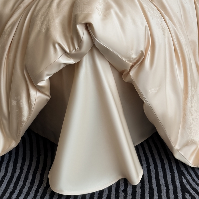 91家纺网 家纺一手货源 找家纺 花时间 2025秋冬新款简约贡缎提花四件套 繁悦系列 繁悦-奶霜色