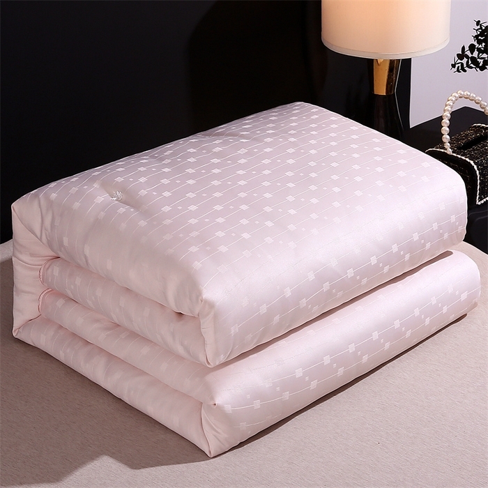 91家纺网 家纺一手货源 找家纺 （总）恒鑫家纺 2025新款提花蚕丝被