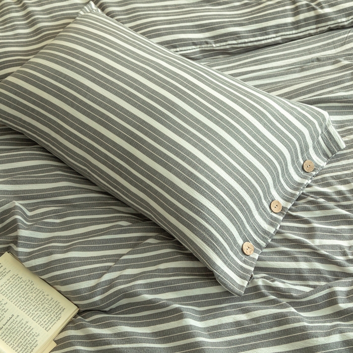 91家纺网 家纺一手货源 找家纺 库里梦家纺 2025新款皱皱纱亚麻纽扣式四件套 条纹-灰