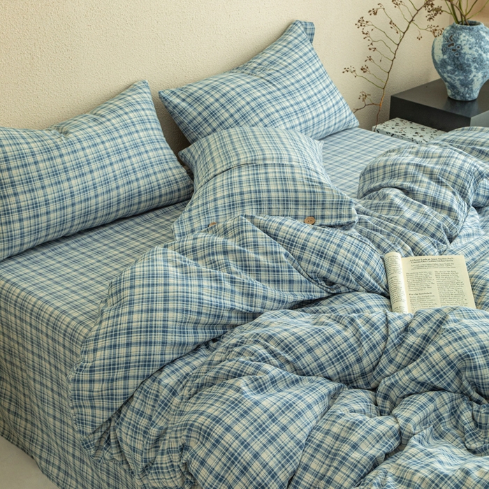 91家纺网 家纺一手货源 找家纺 库里梦家纺 2025新款皱皱纱亚麻纽扣式四件套 小格-蓝