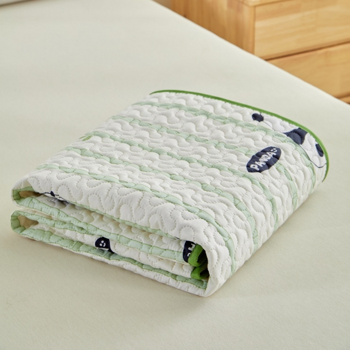 91家纺网 家纺一手货源 找家纺 芙绣家纺 2025新款亲肤棉隔尿垫婴儿童夏季防水透气可水洗大尺寸宝宝隔夜床单姨妈经期床垫 竹韵熊猫