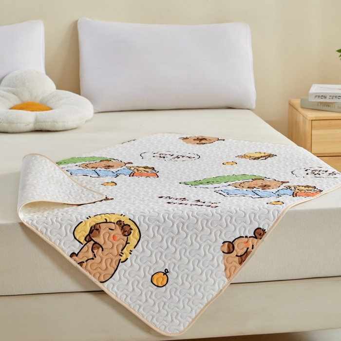 91家纺网 家纺一手货源 找家纺 芙绣家纺 2025新款亲肤棉隔尿垫婴儿童夏季防水透气可水洗大尺寸宝宝隔夜床单姨妈经期床垫 卡皮巴拉