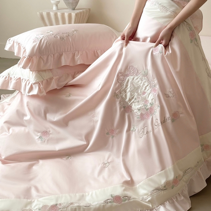 91家纺网 家纺一手货源 找家纺 MIU缪家居 2025新款100支全棉纯棉四件套-玫瑰花园 玫瑰花园-玫瑰粉