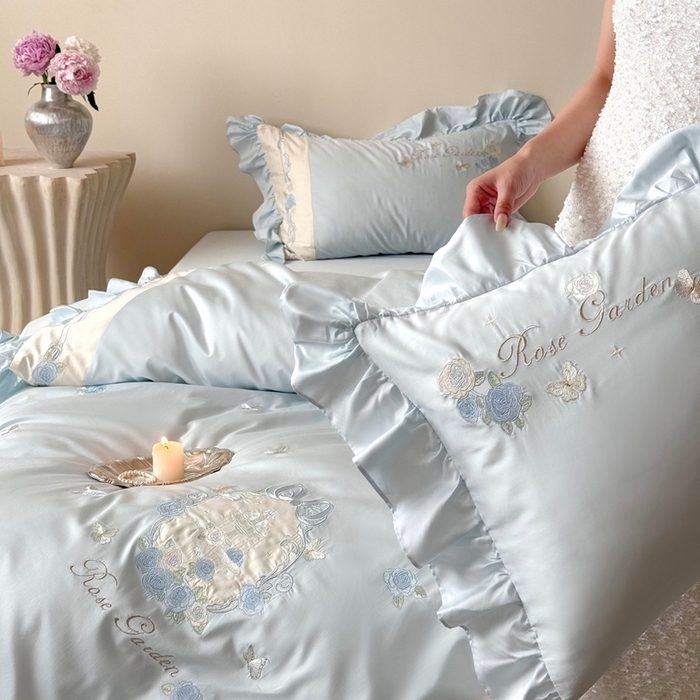 91家纺网 家纺一手货源 找家纺 MIU缪家居 2025新款100支全棉纯棉四件套-玫瑰花园 玫瑰花园-梦幻蓝