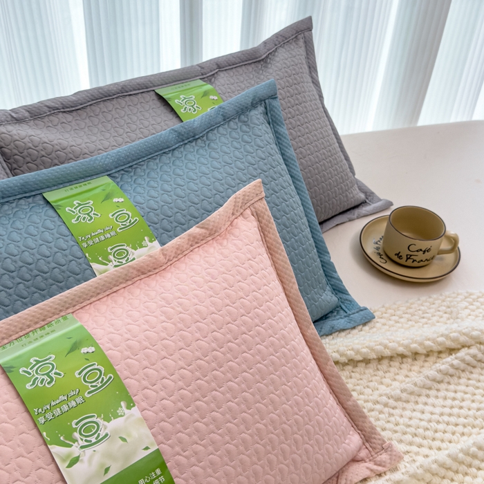 91家纺网 家纺一手货源 找家纺 （总）诺可 2025新款夏凉茶叶枕凉感凉豆豆枕头枕芯