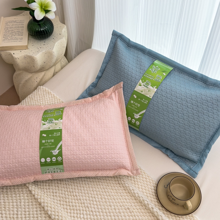 91家纺网 家纺一手货源 找家纺 诺可 2025新款夏凉茶叶枕凉感凉豆豆枕头枕芯 爱心-粉