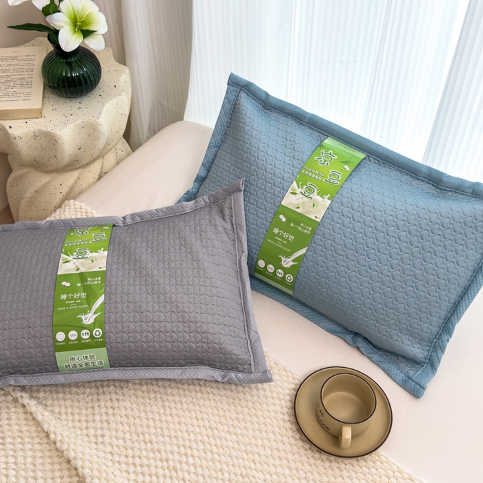 91家纺网 家纺一手货源 找家纺 诺可 2025新款夏凉茶叶枕凉感凉豆豆枕头枕芯 爱心-灰