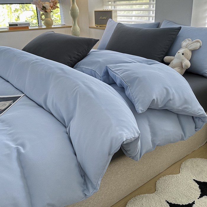 91家纺网 家纺一手货源 找家纺 优纤家纺 2025新款简约亲肤四件套床单床笠学生三件套-纯色混搭系列 洛克浅蓝