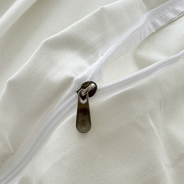 91家纺网 家纺一手货源 找家纺 优纤家纺 2025新款简约亲肤四件套床单床笠学生三件套-纯色混搭系列 奶昔白