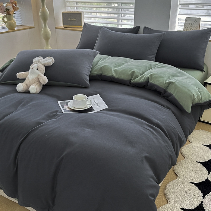 91家纺网 家纺一手货源 找家纺 优纤家纺 2025新款简约亲肤四件套床单床笠学生三件套-纯色混搭系列 深灰抹茶