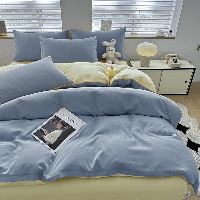 91家纺网 家纺一手货源 找家纺 优纤家纺 2025新款简约亲肤四件套床单床笠学生三件套-纯色混搭系列 天蓝芝士