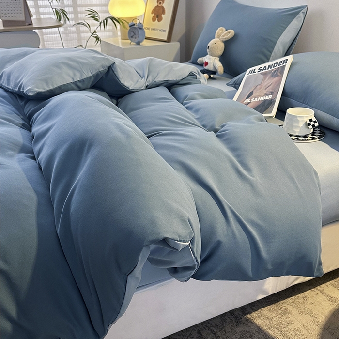 91家纺网 家纺一手货源 找家纺 优纤家纺 2025新款简约亲肤四件套床单床笠学生三件套-纯色混搭系列 蔚蓝浅蓝