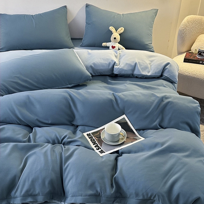 91家纺网 家纺一手货源 找家纺 优纤家纺 2025新款简约亲肤四件套床单床笠学生三件套-纯色混搭系列 蔚蓝浅蓝