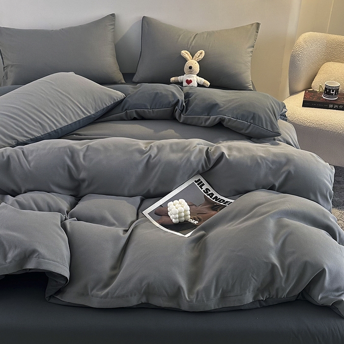 91家纺网 家纺一手货源 找家纺 优纤家纺 2025新款简约亲肤四件套床单床笠学生三件套-纯色混搭系列 雾霾灰