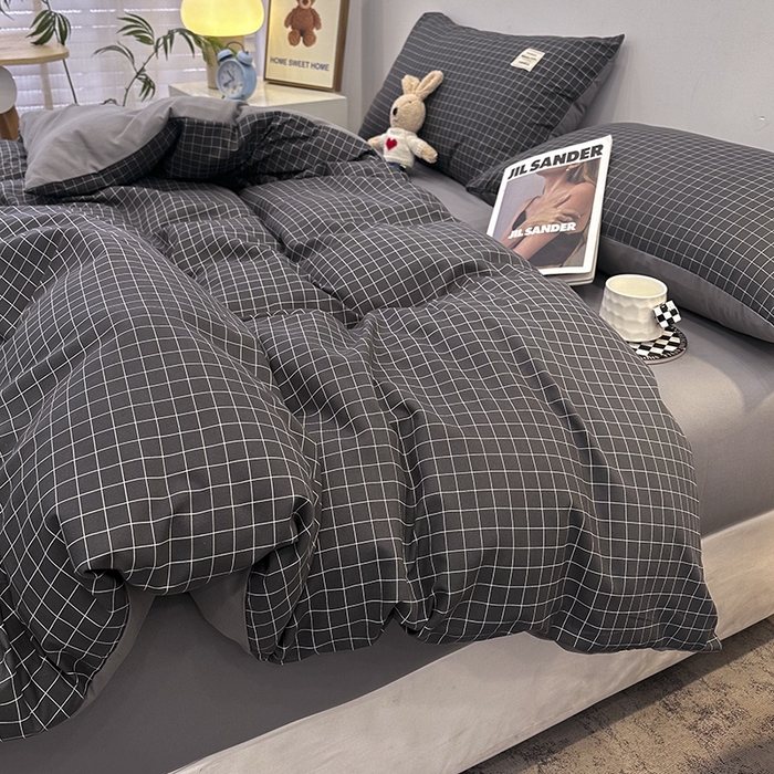 91家纺网 家纺一手货源 找家纺 优纤家纺 2025新款简约亲肤四件套床单床笠学生三件套-格子条纹系列 灰小格