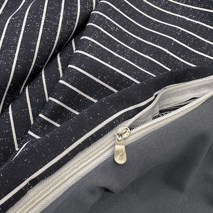 91家纺网 家纺一手货源 找家纺 优纤家纺 2025新款简约亲肤四件套床单床笠学生三件套-格子条纹系列 黑白条