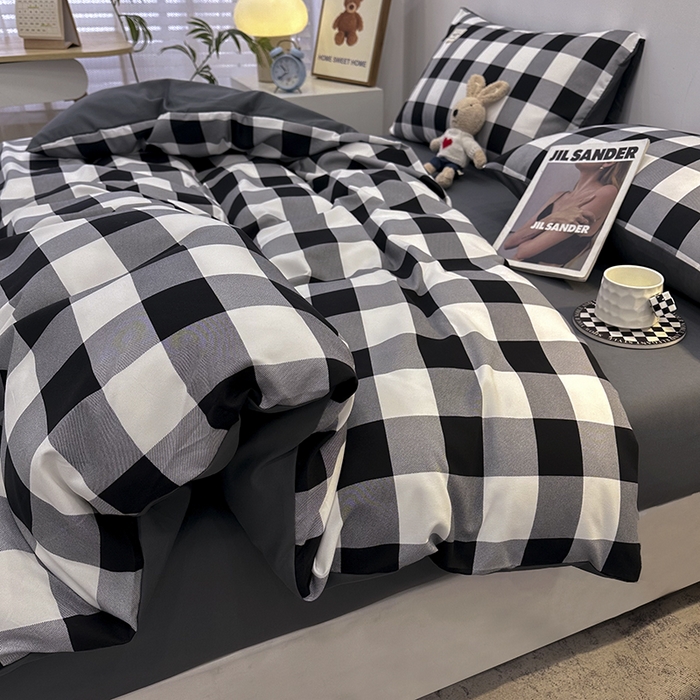 91家纺网 家纺一手货源 找家纺 优纤家纺 2025新款简约亲肤四件套床单床笠学生三件套-格子条纹系列 黑白大格