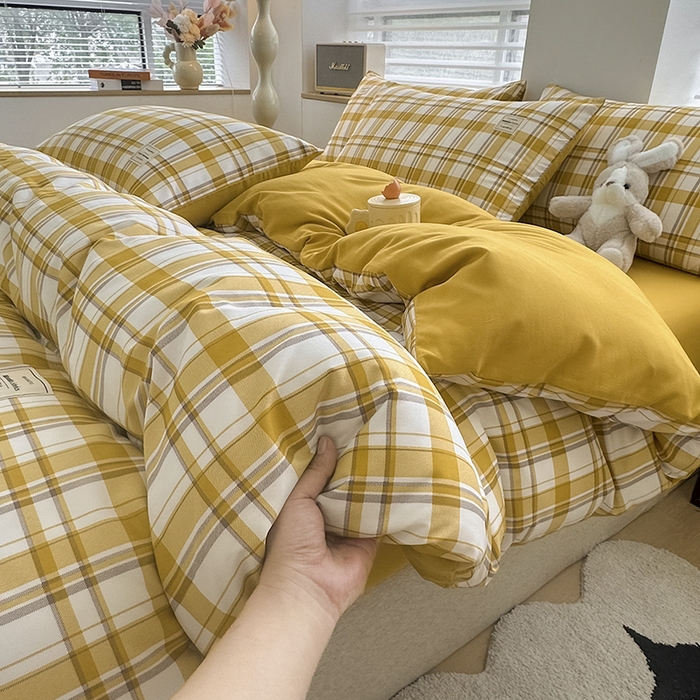 91家纺网 家纺一手货源 找家纺 优纤家纺 2025新款简约亲肤四件套床单床笠学生三件套-格子条纹系列 芒果格