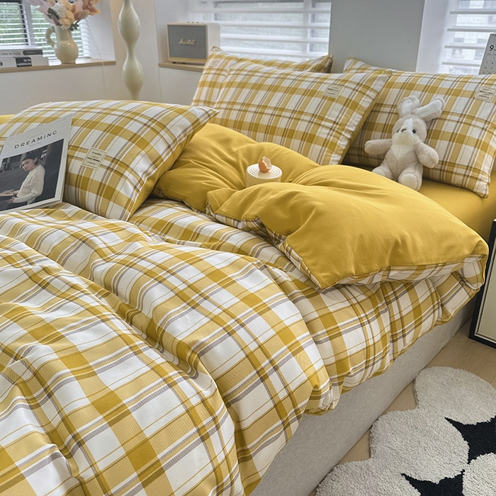 91家纺网 家纺一手货源 找家纺 优纤家纺 2025新款简约亲肤四件套床单床笠学生三件套-格子条纹系列 芒果格