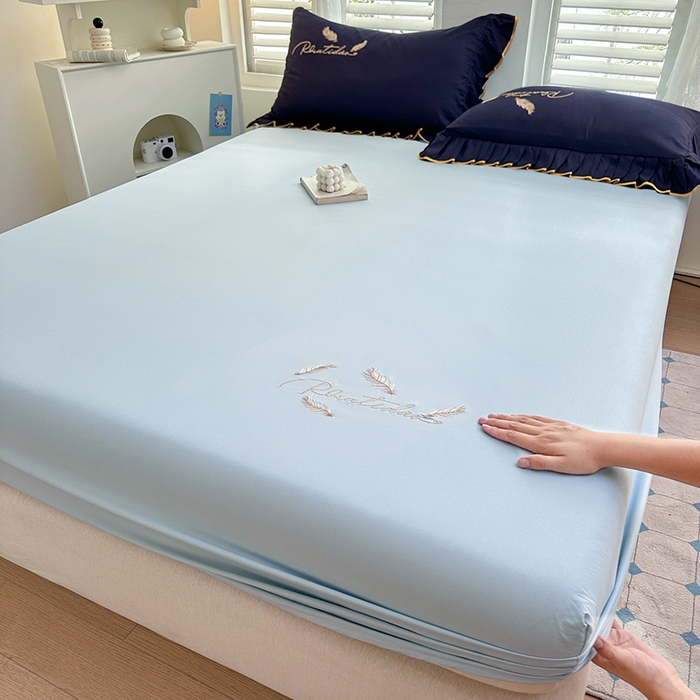 91家纺网 家纺一手货源 找家纺 （总）柔享家（原芷澜家纺） 2025新款法式纯色水洗棉刺绣绣花磨毛床笠三件套汇总（有同款四件套）