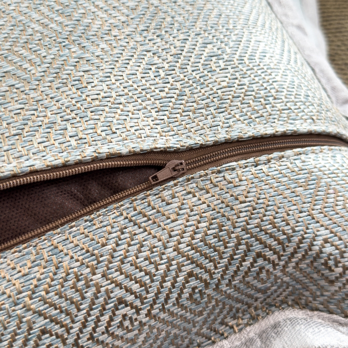 91家纺网 家纺一手货源 找家纺 诺可 2025新款夏凉凉感枕茶香枕 枕头枕芯 海豚之恋