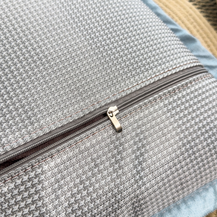 91家纺网 家纺一手货源 找家纺 诺可 2025新款夏凉凉感枕茶香枕 枕头枕芯 蓝调