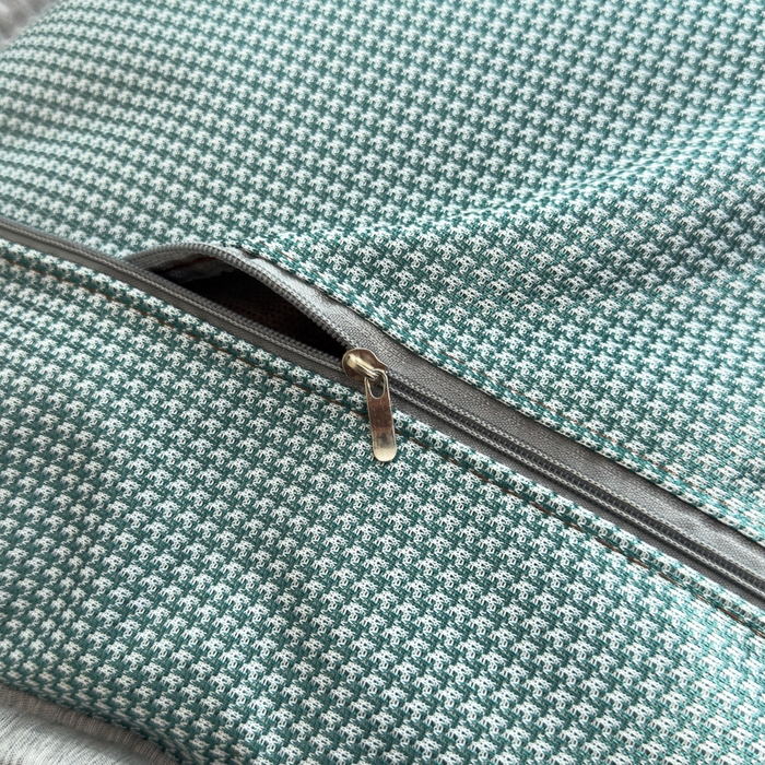 91家纺网 家纺一手货源 找家纺 诺可 2025新款夏凉凉感枕茶香枕 枕头枕芯 雅致