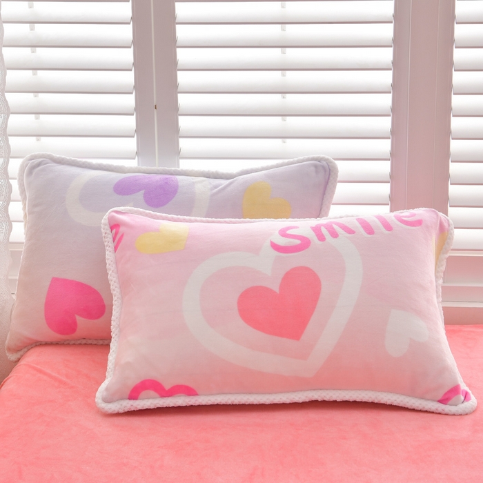 91家纺网 家纺一手货源 找家纺 绒耀 2025新款菠萝格牛奶绒四件套 心有灵犀