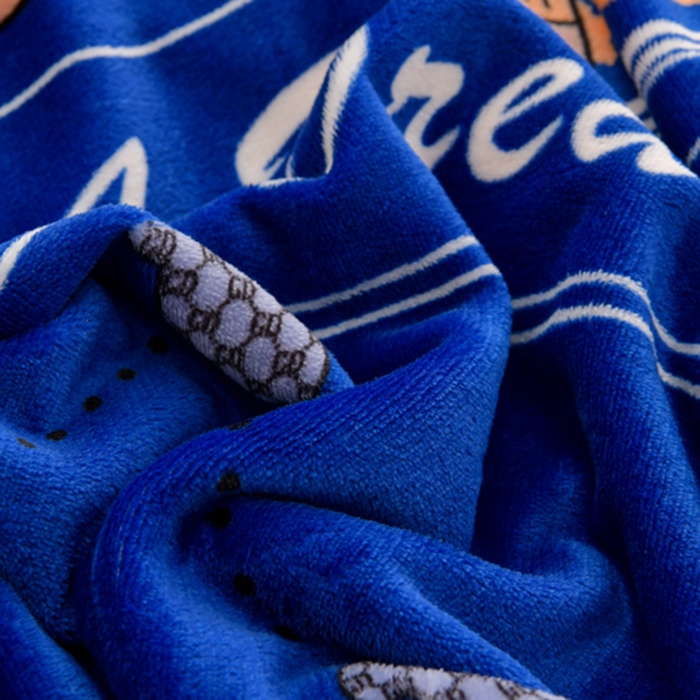 91家纺网 家纺一手货源 找家纺 绒耀 2025新款菠萝格牛奶绒四件套 元气小熊