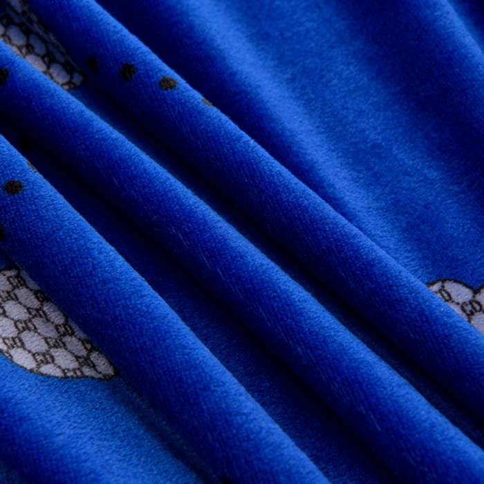 91家纺网 家纺一手货源 找家纺 绒耀 2025新款菠萝格牛奶绒四件套 元气小熊