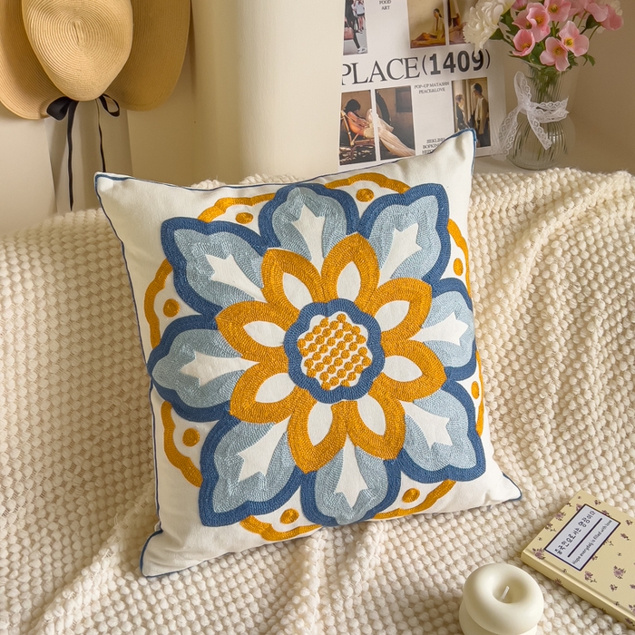 91家纺网 家纺一手货源 找家纺 （总）诺可 2025新款醒春集全棉毛巾绣抱枕枕头枕芯-彩色暖日几何系列