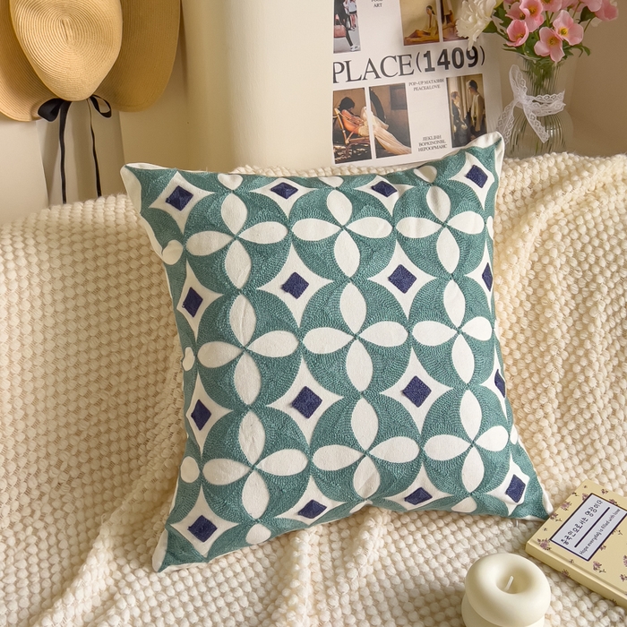 91家纺网 家纺一手货源 找家纺 （总）诺可 2025新款醒春集全棉毛巾绣抱枕枕头枕芯-彩色暖日几何系列