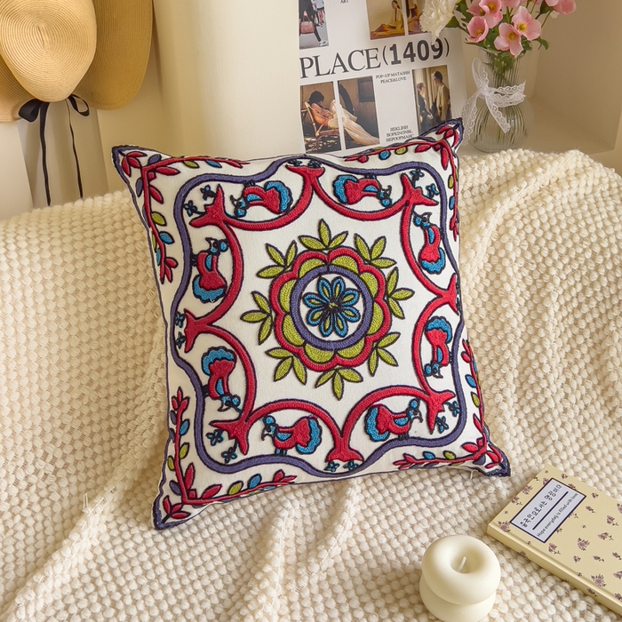 91家纺网 家纺一手货源 找家纺 （总）诺可 2025新款醒春集全棉毛巾绣抱枕枕头枕芯-彩色暖日几何系列