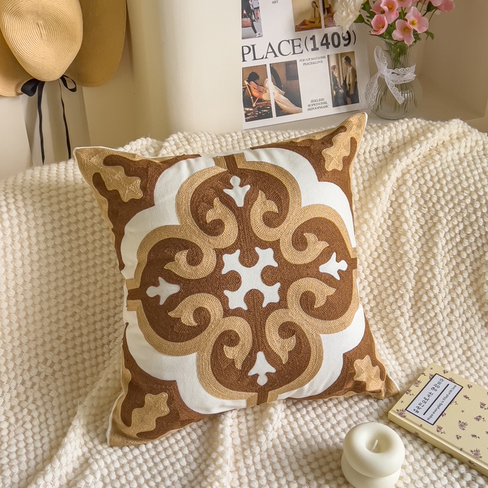 诺可 2025新款醒春集全棉毛巾绣抱枕枕头枕芯-彩色暖日几何系列 十字花-咖色