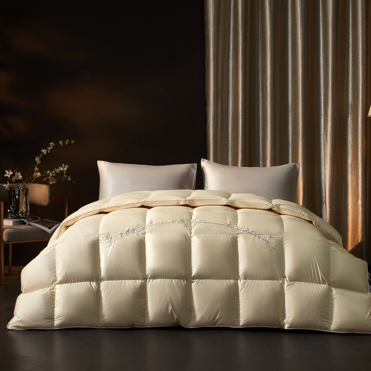 91家纺网 家纺一手货源 找家纺 （总）织梦人羽绒工厂店2025新款高蓬松羽绒羽毛被大牌同款花型-绣花蝶韵蝶舞drio