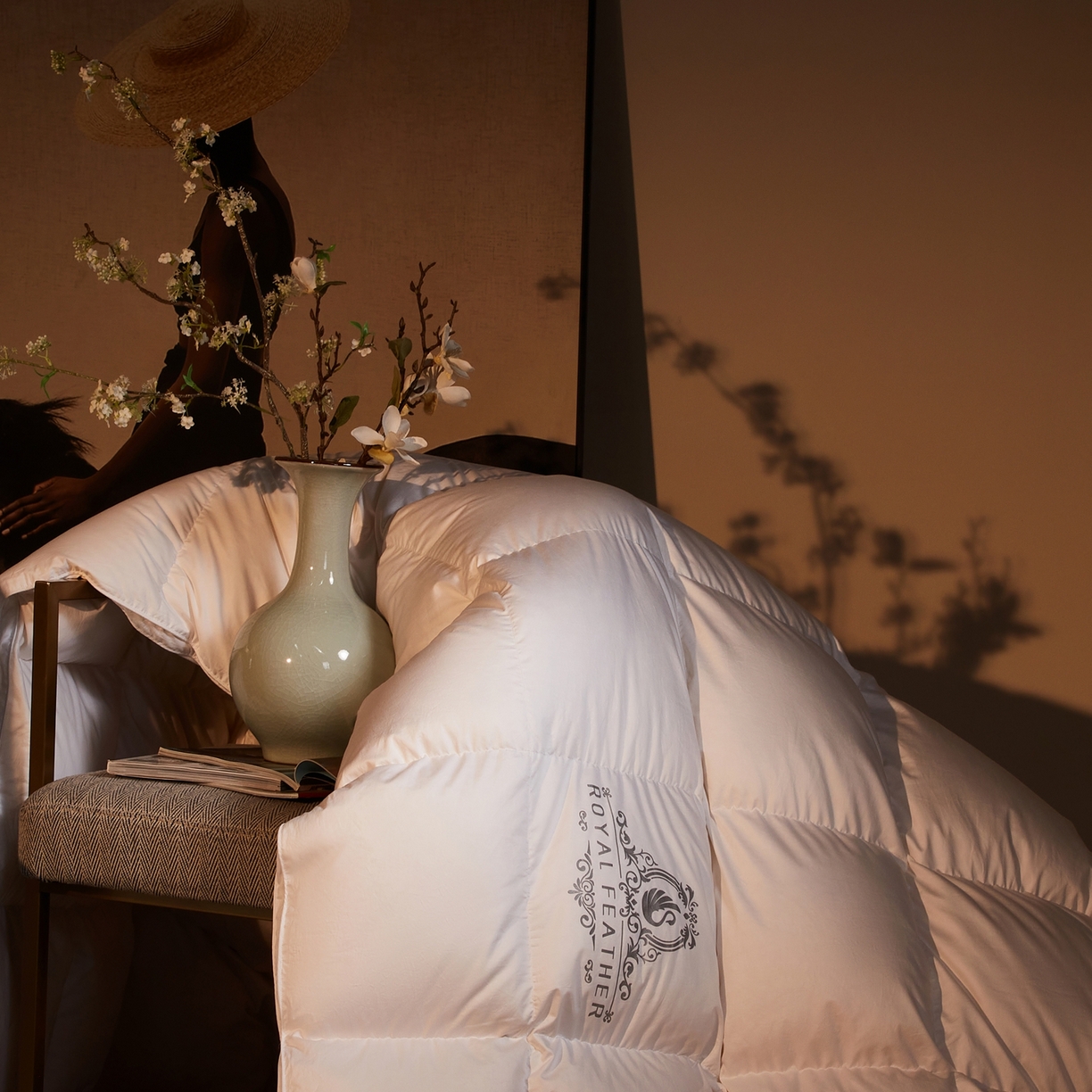 91家纺网 家纺一手货源 找家纺 （总）织梦人羽绒工厂店2025新款高蓬松羽绒被95鹅绒大牌同款花型-莱赛尔+棉纯色系列