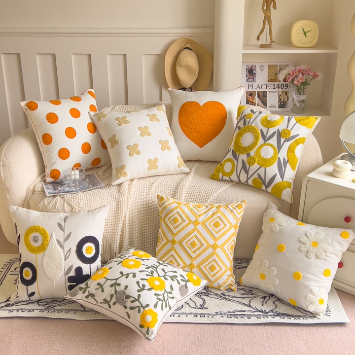 91家纺网 家纺一手货源 找家纺 （总）诺可 2025新款醒春集全棉毛巾绣抱枕枕头枕芯-彩色后花园简约系列