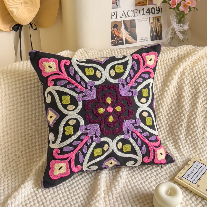 91家纺网 家纺一手货源 找家纺 （总）诺可 2025新款醒春集全棉毛巾绣抱枕枕头枕芯-彩色后花园简约系列