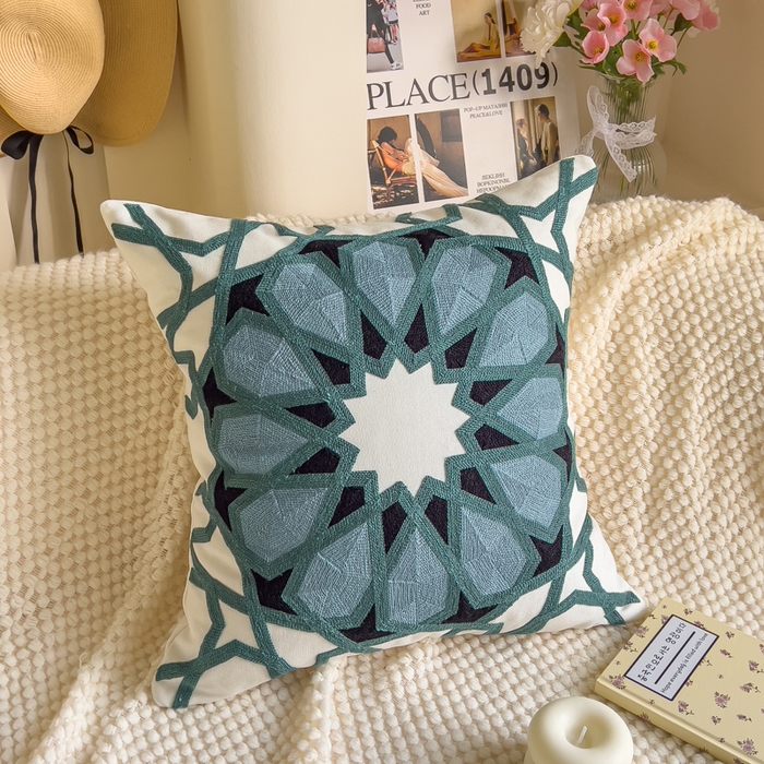 91家纺网 家纺一手货源 找家纺 （总）诺可 2025新款醒春集全棉毛巾绣抱枕枕头枕芯-彩色后花园简约系列