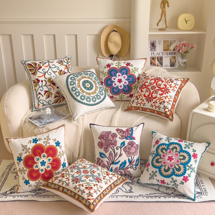 诺可 2025新款醒春集全棉毛巾绣抱枕枕头枕芯-彩色后花园简约系列 组合图仅供参考