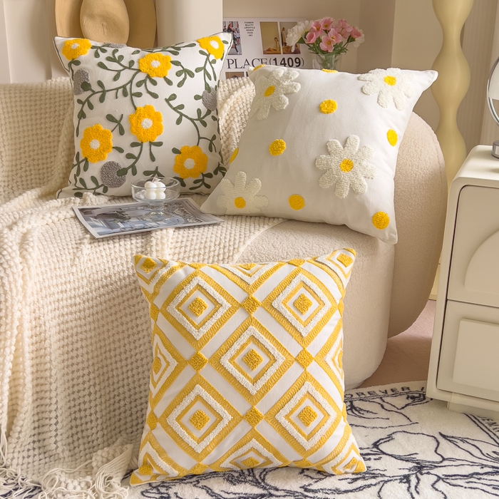 91家纺网 家纺一手货源 找家纺 诺可 2025新款醒春集全棉毛巾绣抱枕枕头枕芯-彩色后花园简约系列 组合图仅供参考