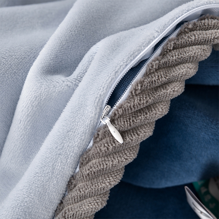 91家纺网 家纺一手货源 找家纺 妮恒美 2025新款加厚牛奶绒刺绣四件套-熊猫系列 熊猫-雾蓝