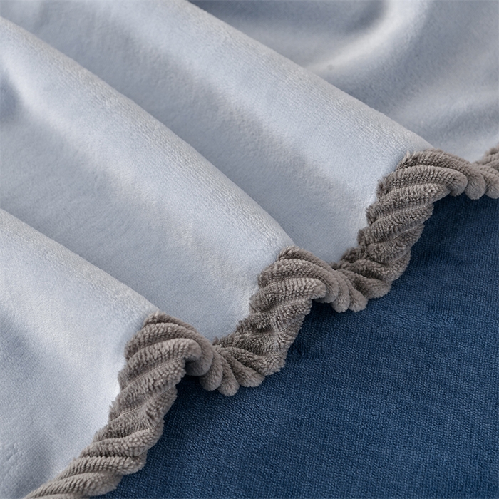 91家纺网 家纺一手货源 找家纺 妮恒美 2025新款加厚牛奶绒刺绣四件套-熊猫系列 熊猫-雾蓝