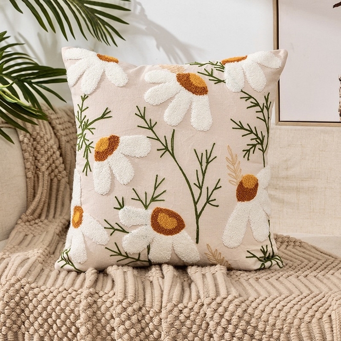 91家纺网 家纺一手货源 找家纺 （总）诺可 2025新款醒春集全棉毛巾绣抱枕枕头枕芯-彩色春日花束系列