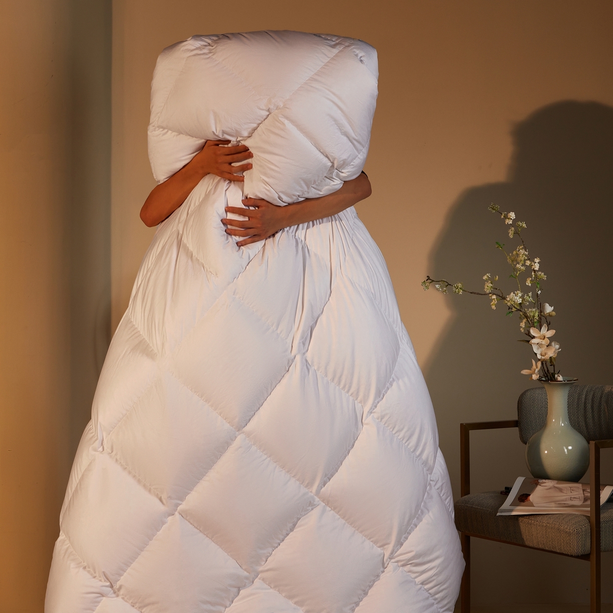 91家纺网 家纺一手货源 找家纺 织梦人羽绒工厂店2025新款高蓬松羽绒被85鸭绒大牌同款花型-莱赛尔+棉纯色系列 莱赛尔-白