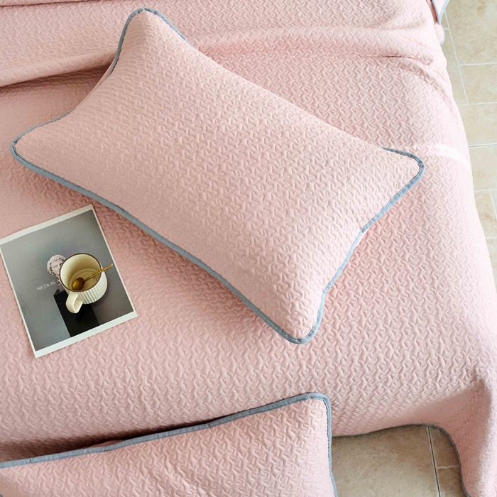 91家纺网 家纺一手货源 找家纺 春皖家纺 2025新款全棉纯棉多功能单枕套 枕套单件 艾迪-粉