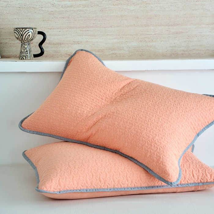 91家纺网 家纺一手货源 找家纺 春皖家纺 2025新款全棉纯棉多功能单枕套 枕套单件 洛格-玉色